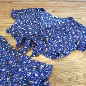 AEO blue floral matching ruffle top and bottom
